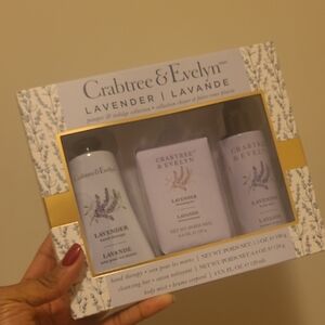 Crabtree & Evelyn Lavender Bath & Body Set